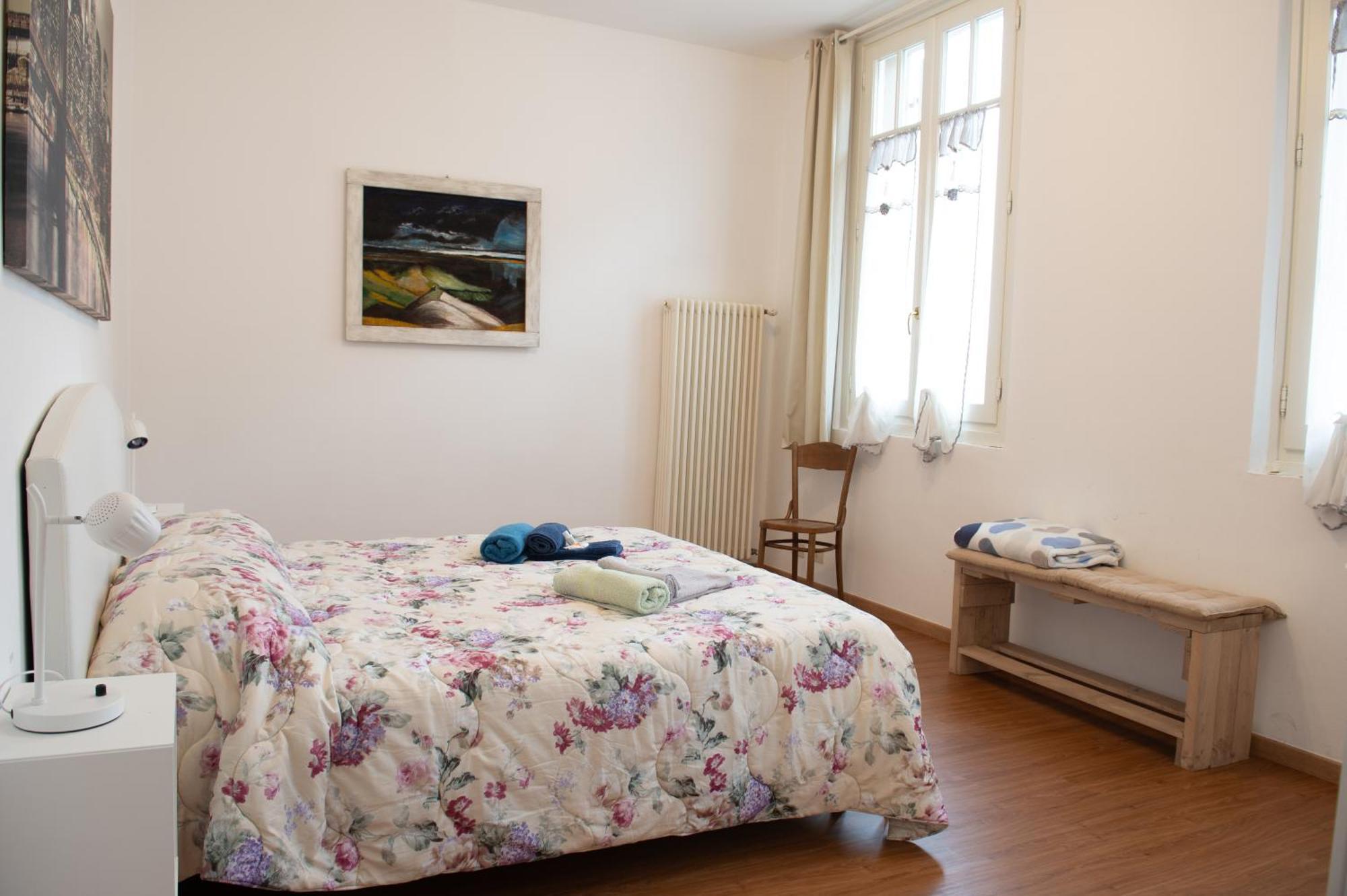 Il Borgo Appartamento Luca Parma Buitenkant foto